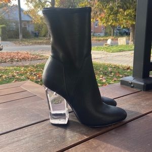 Marciano ankle boots in size 7 US
